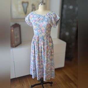 Vintage Floral Dress M
